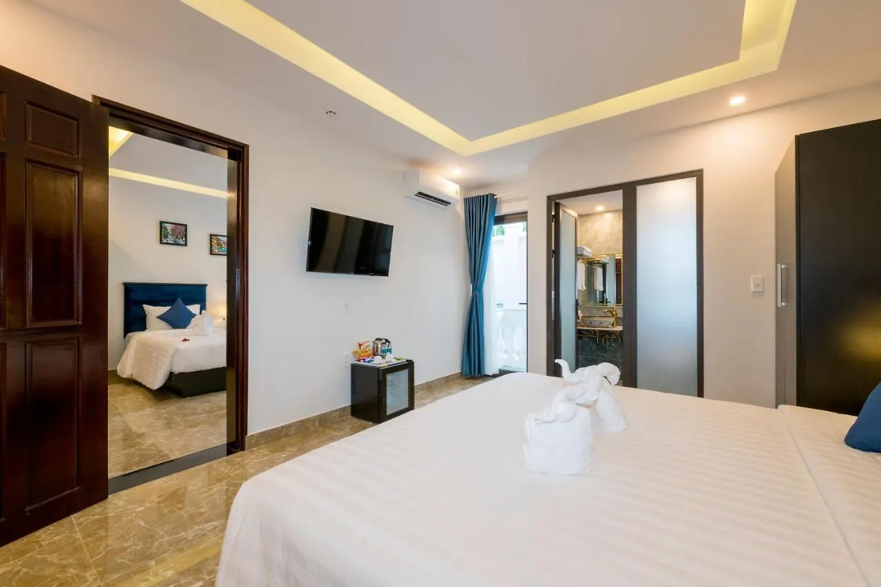 Hotel Royal Mansion Boutique Hội An 4*,  Vietnam