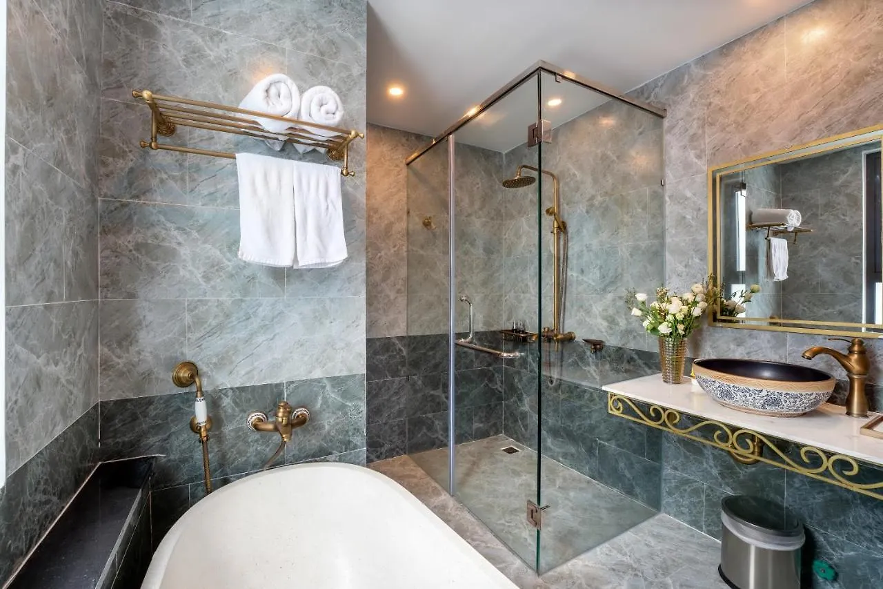 Hotel Royal Mansion Boutique Hội An 4*,